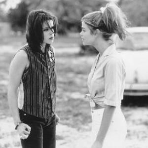 Still of Neve Campbell and Denise Richards in Wild Things 1998