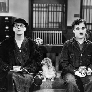 Still of Charles Chaplin in Modern Times 1936