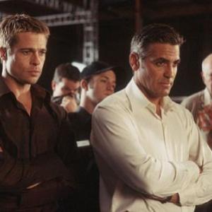Still of Brad Pitt, George Clooney, Bernie Mac and Carl Reiner in Ocean's Eleven (2001)