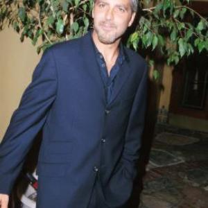 George Clooney at event of The Perfect Storm (2000)