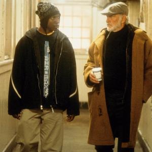 Still of Sean Connery and Rob Brown in Finding Forrester 2000
