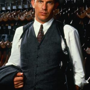 Still of Kevin Costner in The Untouchables (1987)
