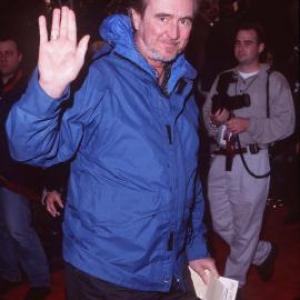 Wes Craven at event of An Alan Smithee Film Burn Hollywood Burn 1997