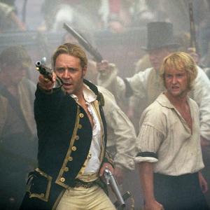 Still of Russell Crowe and Billy Boyd in Master and Commander The Far Side of the World 2003