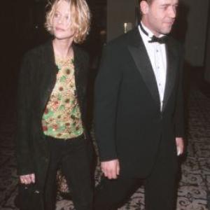 Russell Crowe and Meg Ryan