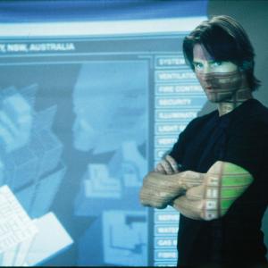 Still of Tom Cruise in Mission: Impossible II (2000)
