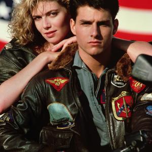 Still of Tom Cruise and Kelly McGillis in Top Gun (1986)