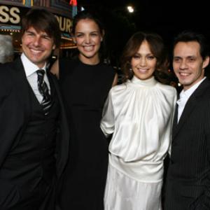 Tom Cruise, Jennifer Lopez, Marc Anthony and Katie Holmes at event of The Pursuit of Happyness (2006)