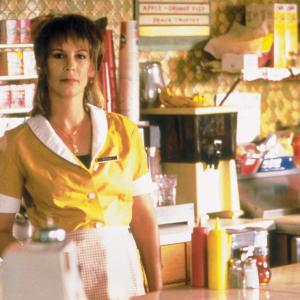 Still of Jamie Lee Curtis in Drowning Mona (2000)