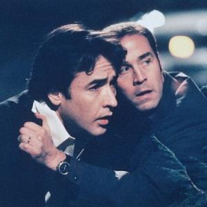 Still of John Cusack and Jeremy Piven in Serendipity (2001)
