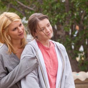 Still of Claire Danes and Sarah Bolger in As Cool as I Am (2013)