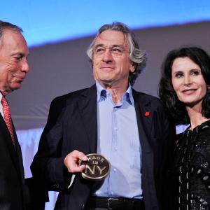 Robert De Niro Michael Bloomberg and Katherine Oliver