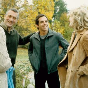 Still of Robert De Niro and Ben Stiller in Paskutinis tevu isbandymas (2000)