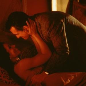 Still of Robert De Niro and Daphne Rubin-Vega in Flawless (1999)