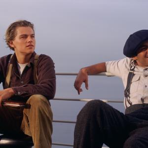 Still of Leonardo DiCaprio and Danny Nucci in Titanikas 1997