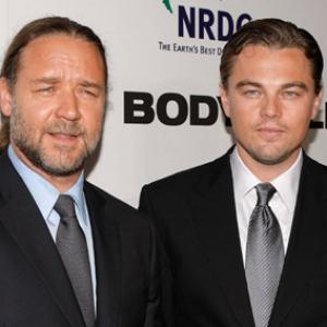 Russell Crowe and Leonardo DiCaprio at event of Melo pinkles (2008)