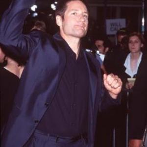 David Duchovny at event of The X Files 1998