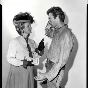 Still of Clint Eastwood and Constance Ford in Rawhide (1959)