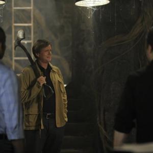 Still of Cary Elwes and Dul Hill in Aiskiaregys 2006