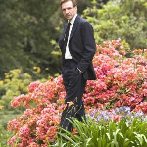 Ralph Fiennes stars in Fernando Meirelles' THE CONSTANT GARDENER , a Focus Features release.