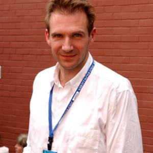 Ralph Fiennes at event of Spider (2002)