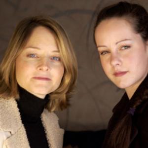 Jodie Foster and Jena Malone at event of The Dangerous Lives of Altar Boys (2002)