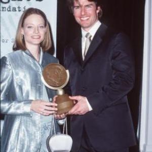 Tom Cruise and Jodie Foster
