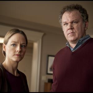Still of Jodie Foster and John C Reilly in Kivircas 2011