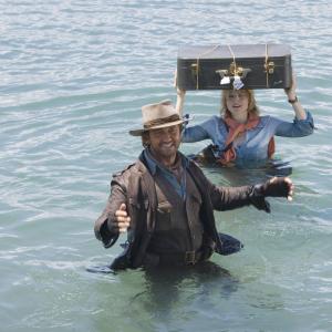 Still of Jodie Foster and Gerard Butler in Nims Island 2008