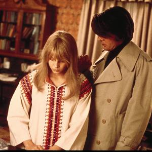 Still of Jodie Foster and Martin Sheen in The Little Girl Who Lives Down the Lane 1976