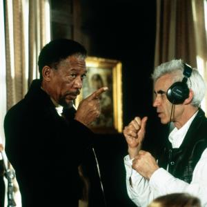 Still of Morgan Freeman and Lee Tamahori in Along Came a Spider 2001