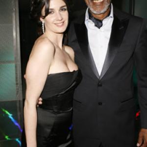 Morgan Freeman and Paz Vega at event of The 78th Annual Academy Awards 2006