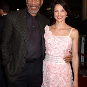 Morgan Freeman and Ashley Judd at event of High Crimes (2002)