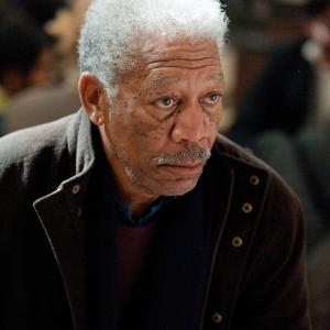 Still of Morgan Freeman in Tamsos riterio sugrizimas (2012)