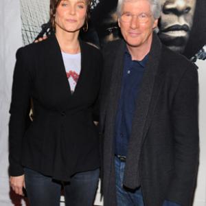 Richard Gere and Carey Lowell at event of Brooklyn's Finest (2009)