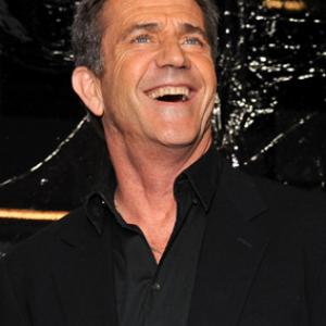Mel Gibson at event of Edge of Darkness 2010