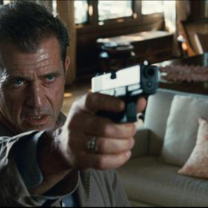 Still of Mel Gibson in Edge of Darkness 2010