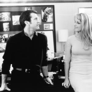 Still of Mel Gibson and Helen Hunt in What Women Want (2000)