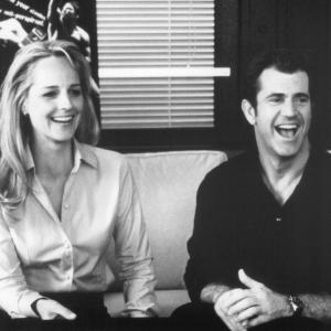Still of Mel Gibson and Helen Hunt in What Women Want 2000