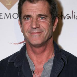 Mel Gibson at event of Apocalypto 2006