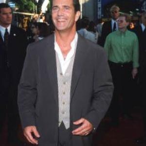 Mel Gibson at event of Mirtinas ginklas 4 (1998)