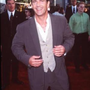 Mel Gibson at event of Mirtinas ginklas 4 (1998)