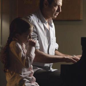 Still of Jeff Goldblum and Zoe Stone Molloy in Raines (2007)
