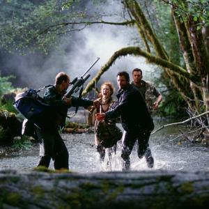 Still of Jeff Goldblum, Julianne Moore and Vince Vaughn in The Lost World: Jurassic Park (1997)