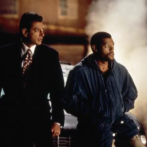 Still of Jeff Goldblum and Laurence Fishburne in Deep Cover (1992)