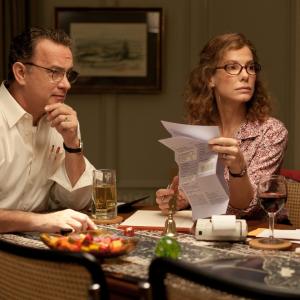 Still of Sandra Bullock and Tom Hanks in Nepaprastai garsiai ir neitiketinai arti 2011