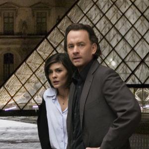 Still of Tom Hanks and Audrey Tautou in The Da Vinci Code (2006)