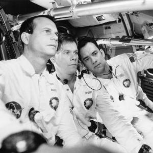 Still of Kevin Bacon Tom Hanks and Bill Paxton in Apollo 13 1995
