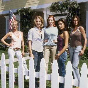 Still of Teri Hatcher, Nicollette Sheridan, Felicity Huffman, Marcia Cross and Eva Longoria in Nusivylusios namu seimininkes (2004)