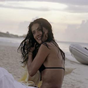 Still of Salma Hayek in After the Sunset 2004